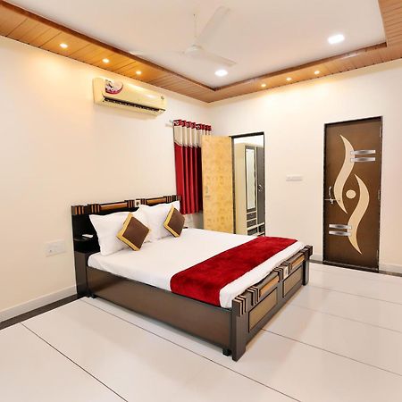 Manas Resort By Rudrakshi Udaipur Bagian luar foto