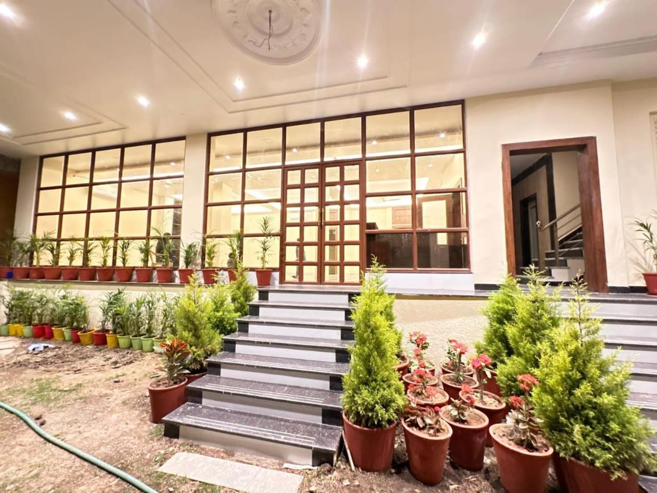 Manas Resort By Rudrakshi Udaipur Bagian luar foto