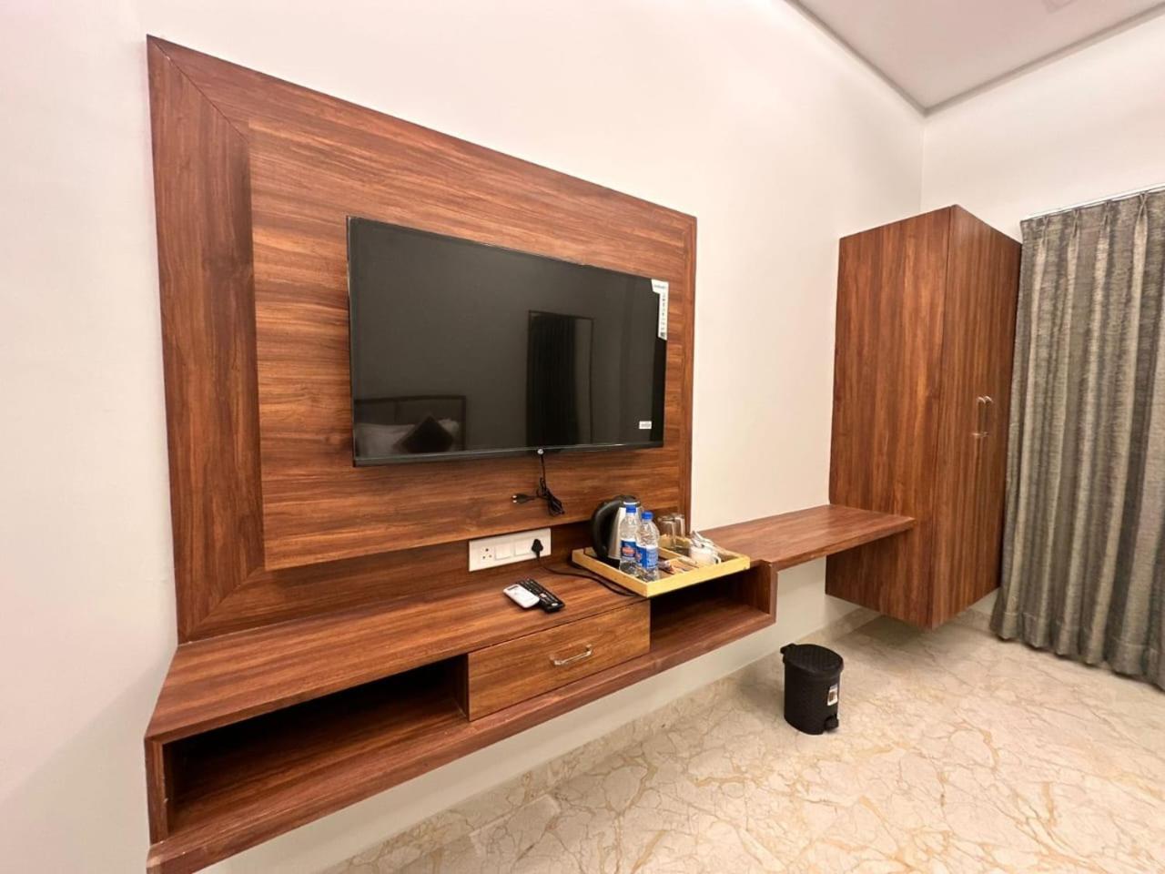 Manas Resort By Rudrakshi Udaipur Bagian luar foto