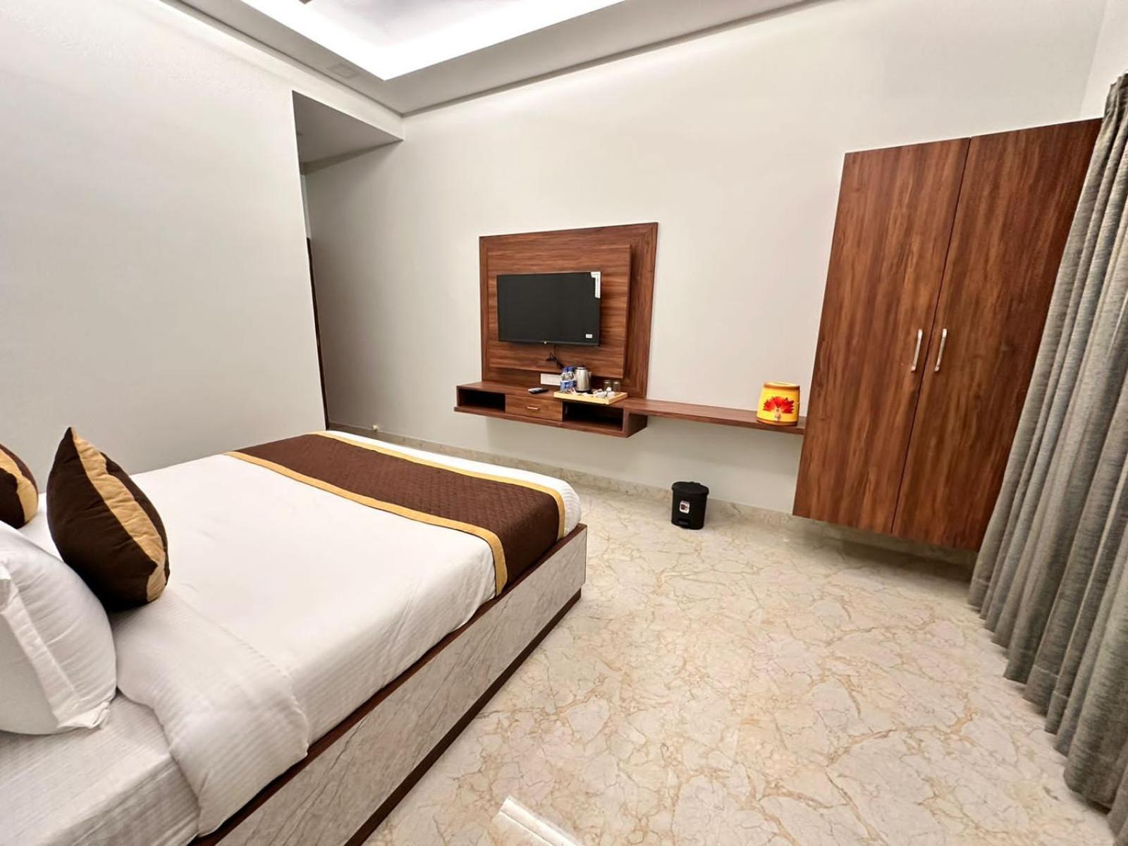 Manas Resort By Rudrakshi Udaipur Bagian luar foto